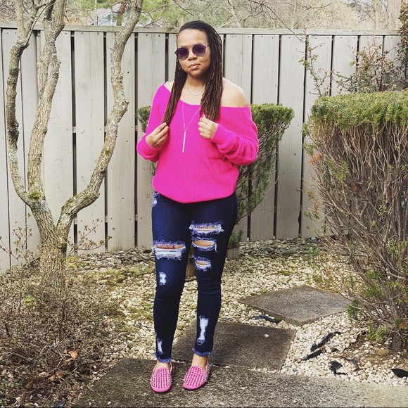 Twist Back Top- NEON FUSHIA ONLY - Picture 3 of 5